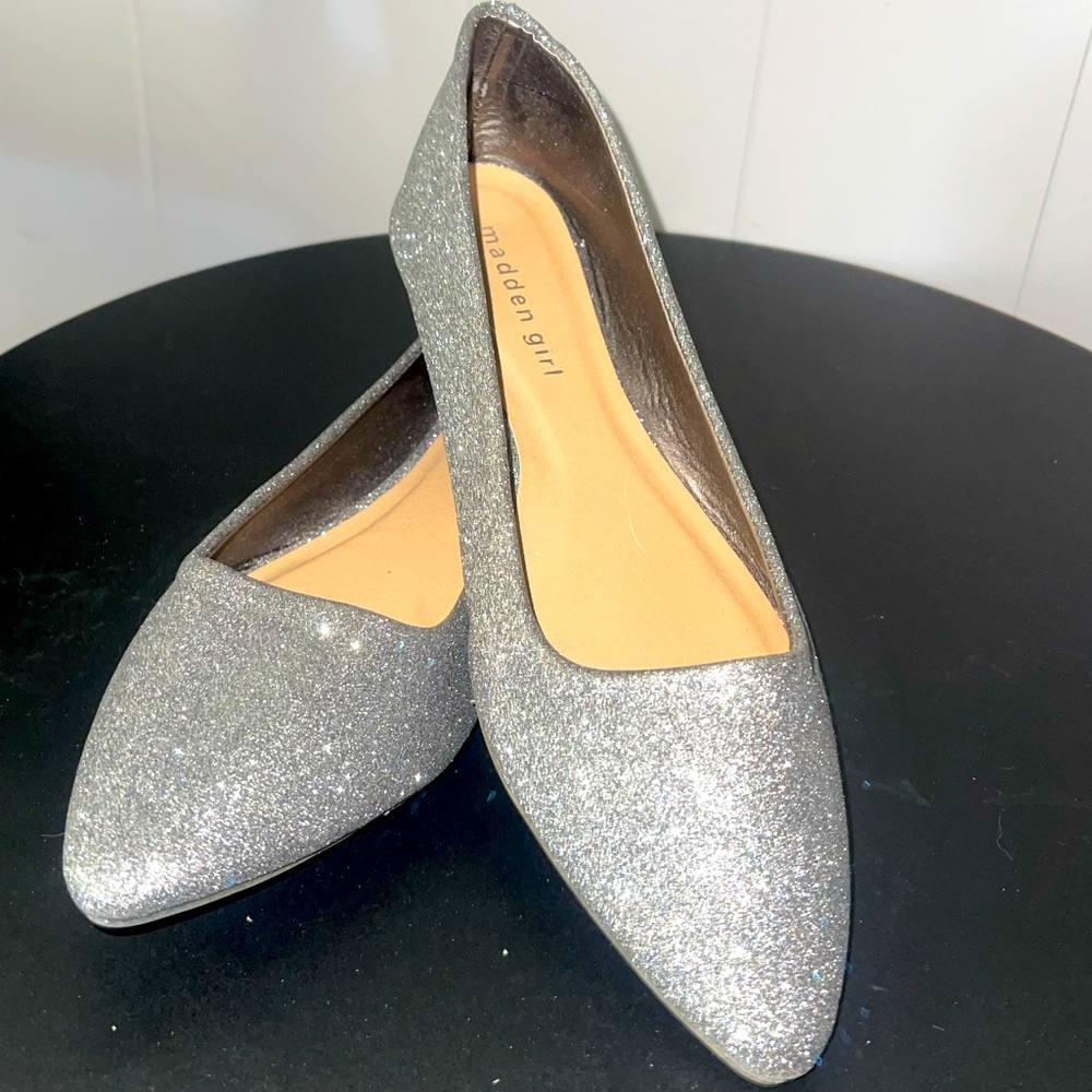 Super cute Madden Girl sparkle flats